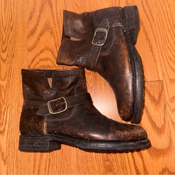 Frye genuine leather ankle boots - Picture 2 of 8